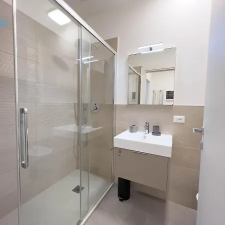 Imbriani 4 Tirabora Short Rent Apartament *