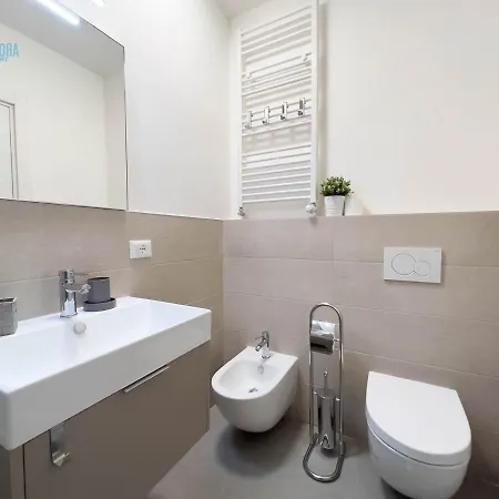 Imbriani 4 Tirabora Short Rent * Triest